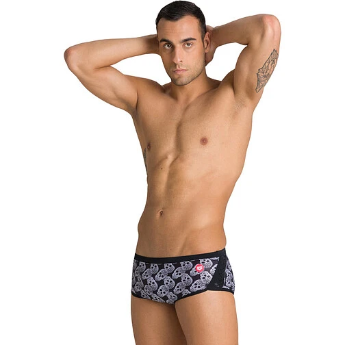 Arena Плавки спортивные CRAZY POP SKULLS LOW WAIST SHORT
